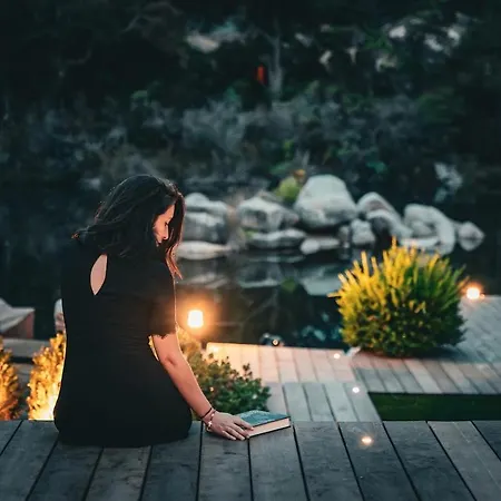 Sempietru, 8 Pers, Lagon & A Pied *