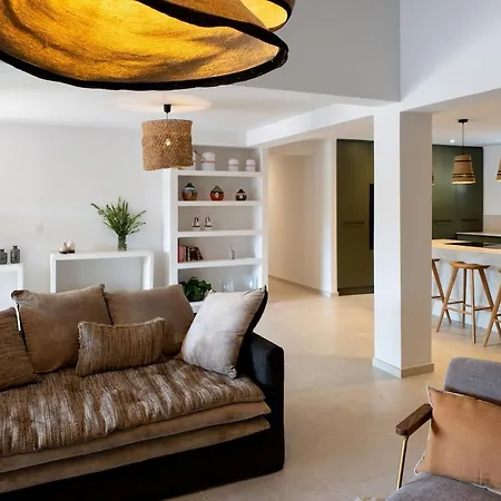 Sempietru, 8 Pers, Lagon & A Pied Villa *