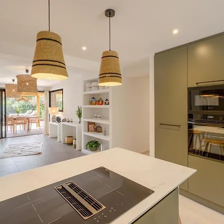 Sempietru, 8 Pers, Lagon & A Pied * Lecci