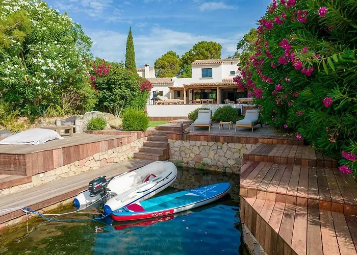 Sempietru, 8 Pers, Lagon & A Pied Vila