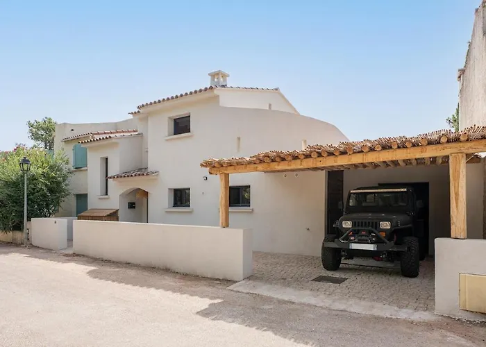 Sempietru, 8 Pers, Lagon & A Pied