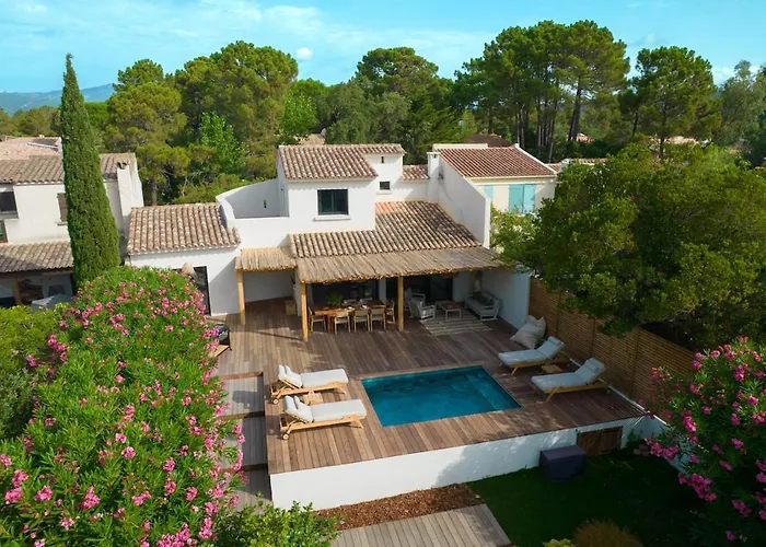 Sempietru, 8 Pers, Lagon & A Pied Vila Lecci