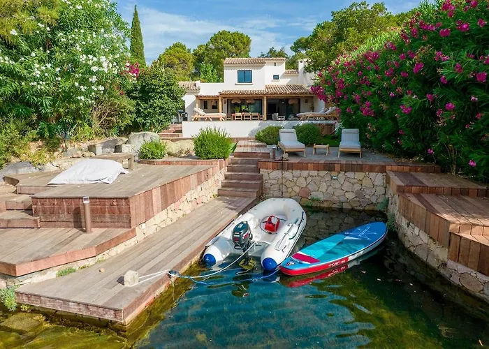 Sempietru, 8 Pers, Lagon & A Pied Vila