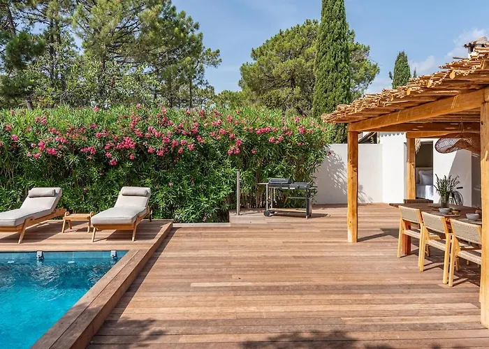 Sempietru, 8 Pers, Lagon & A Pied Vila *