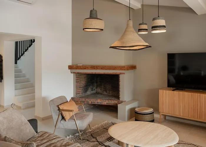 Vila Sempietru, 8 Pers, Lagon & A Pied Lecci