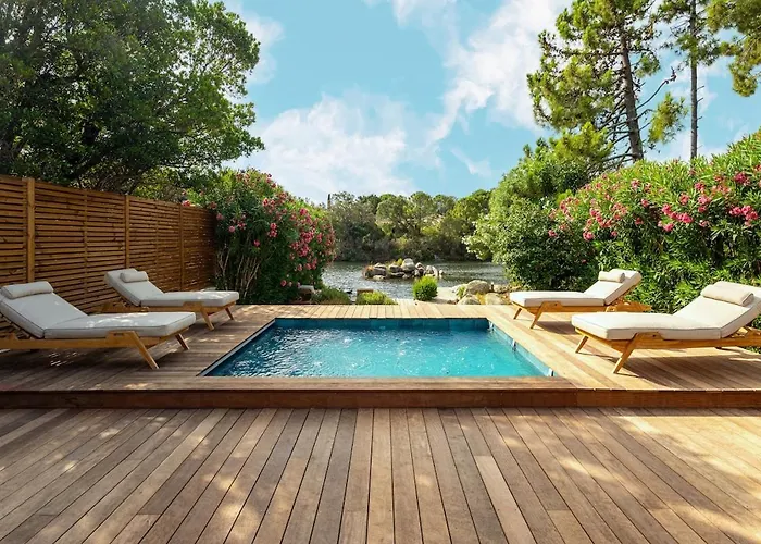 Sempietru, 8 Pers, Lagon & A Pied Lecci